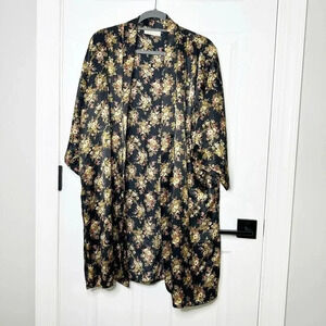 VTG Kristine Tyler Intimates Robe Black Cream Pink Floral‎ Print